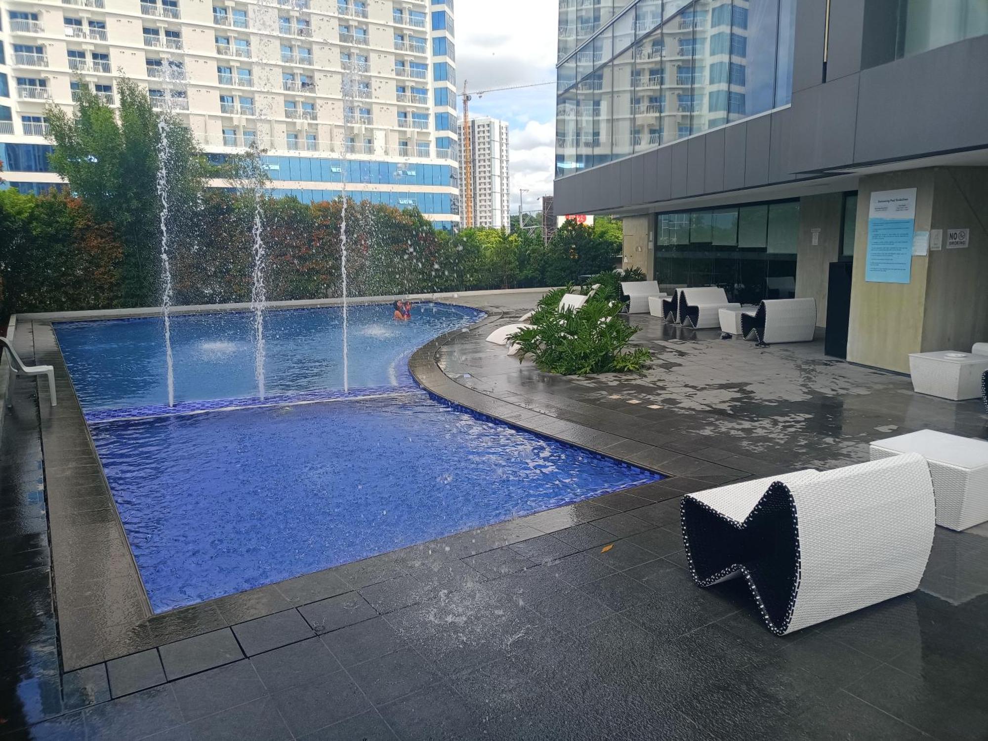 Aeontower Suites&Hotel By Cmc Davao Stadt Exterior foto